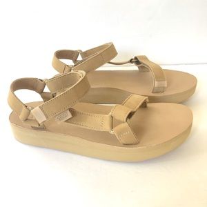 Teva Midform Universal Leather Desert Sandals